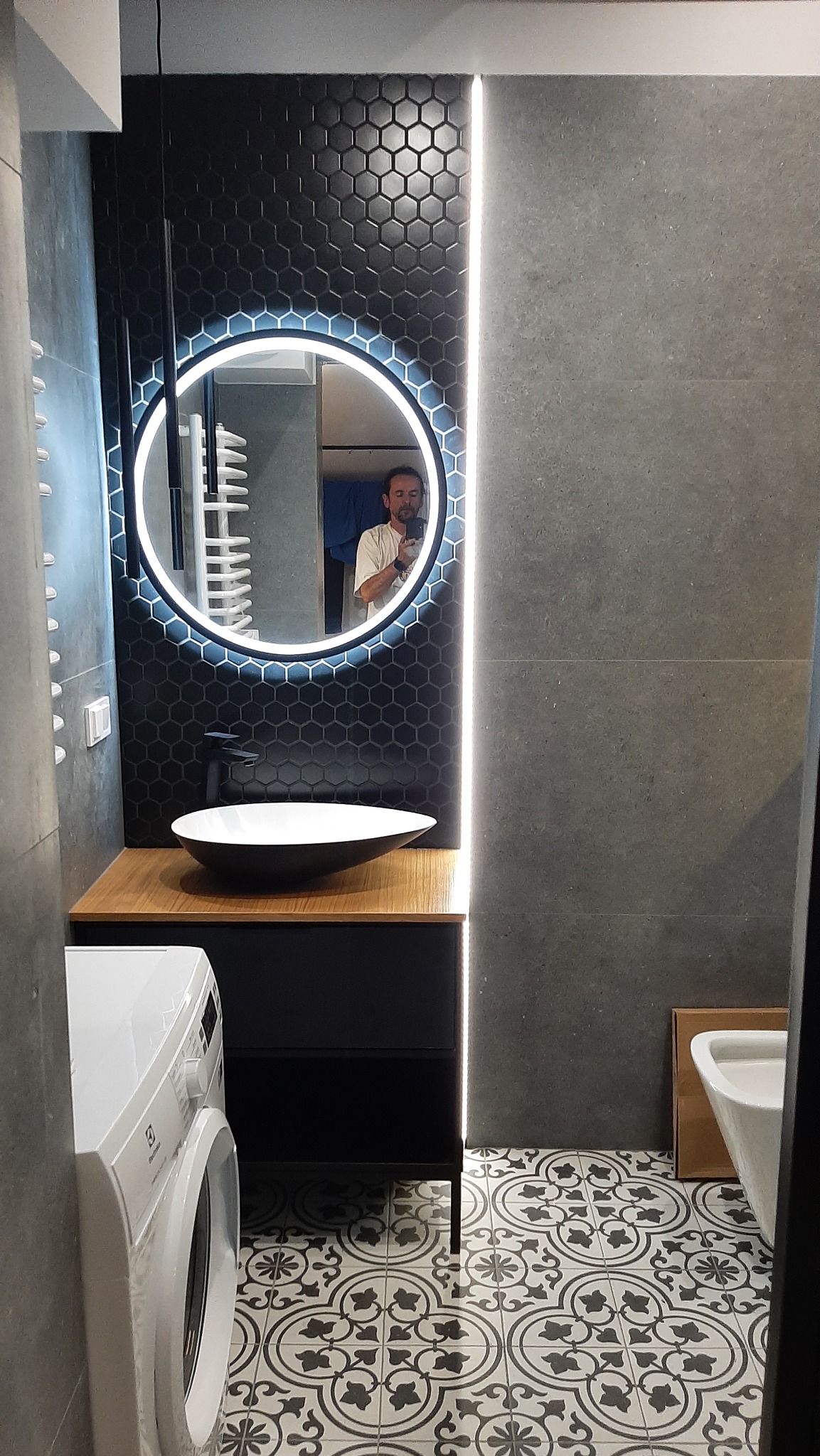 Szafka pod umywalkę