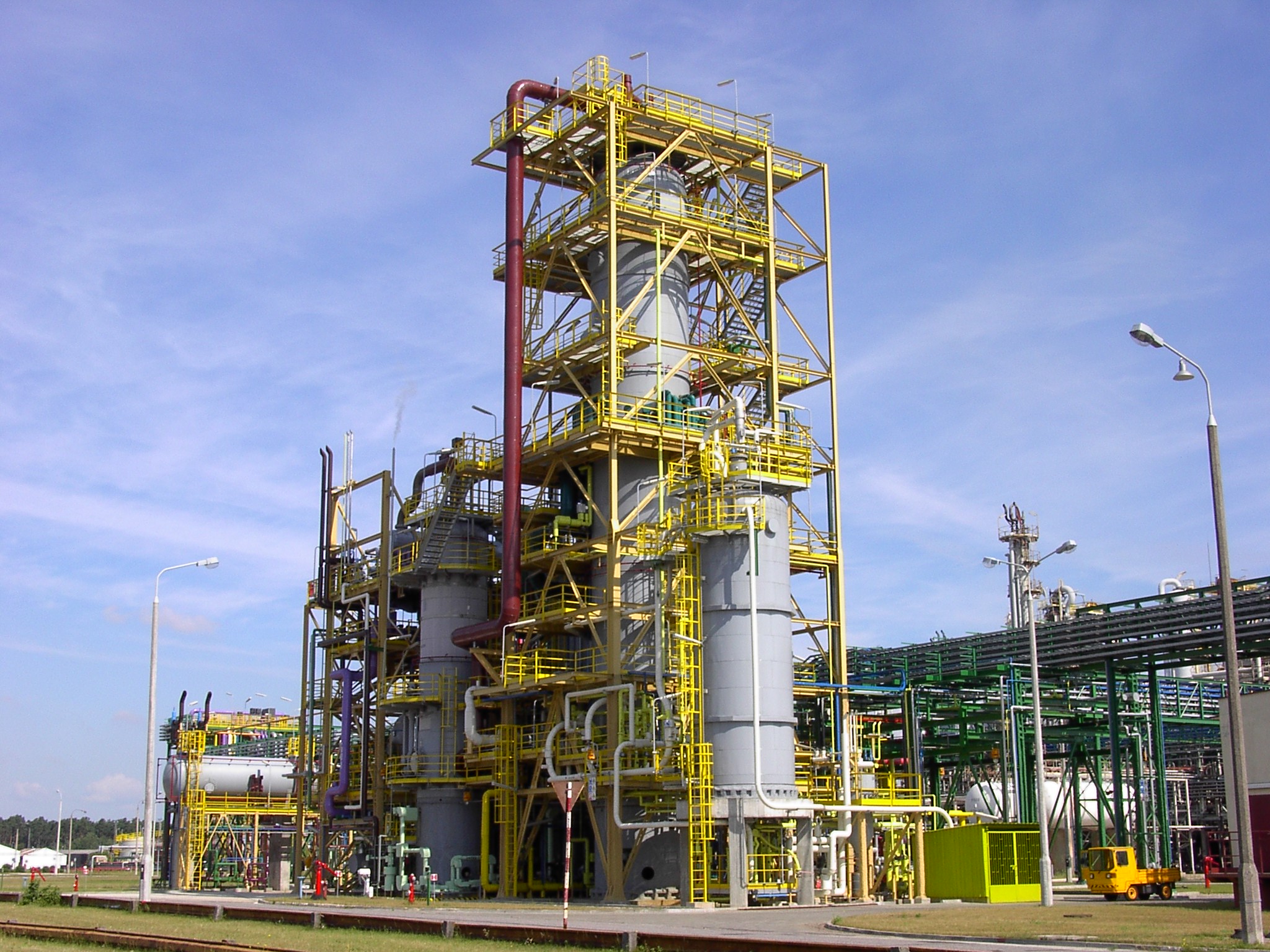 Usługi spawalnicze dla przemysłu /rurociągi i konstrukcje/