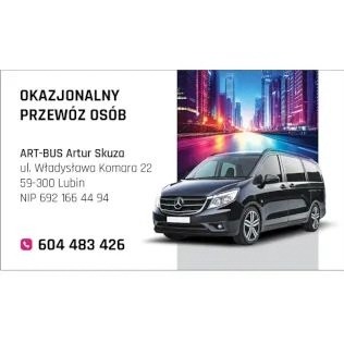 Wizytówka firmy ART-BUS Artur Skuza oferującej okazjonalny przewóz osób. Na wizytówce widoczny czarny van Mercedes na tle panoramy miasta.