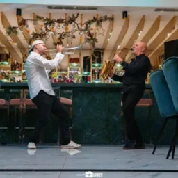 Live Duet to połączenie dwóch instrumentów Trąbki i saksofonu , gramy muzykę w stylu pop , soul , jazz Dance