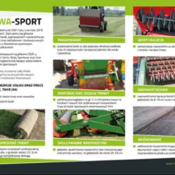 Zwinięty rulon świeżej, soczystej darni na tle ziemi, gotowy do rozłożenia na boisku sportowym.