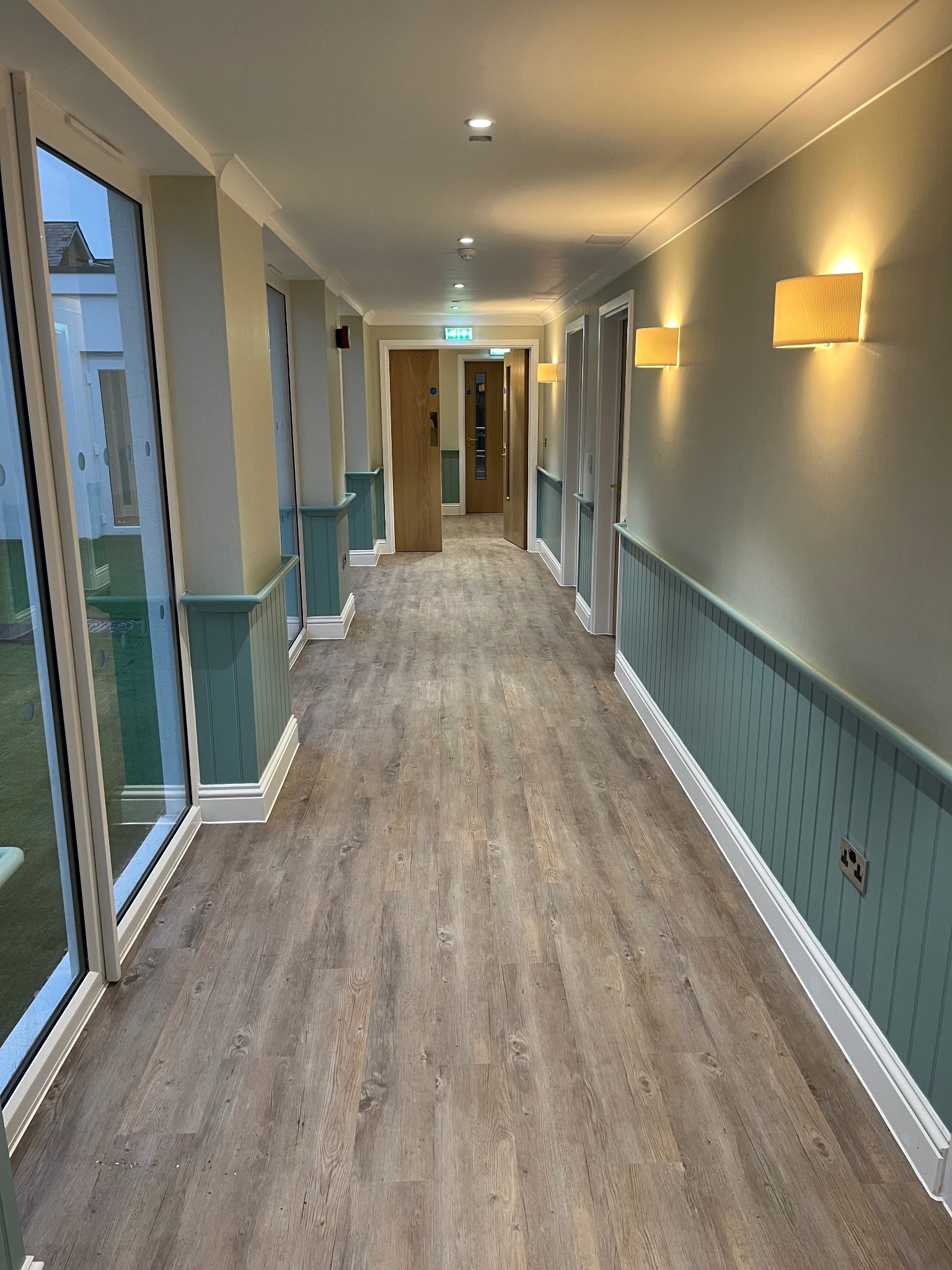 Wykończony korytarz pod klucz