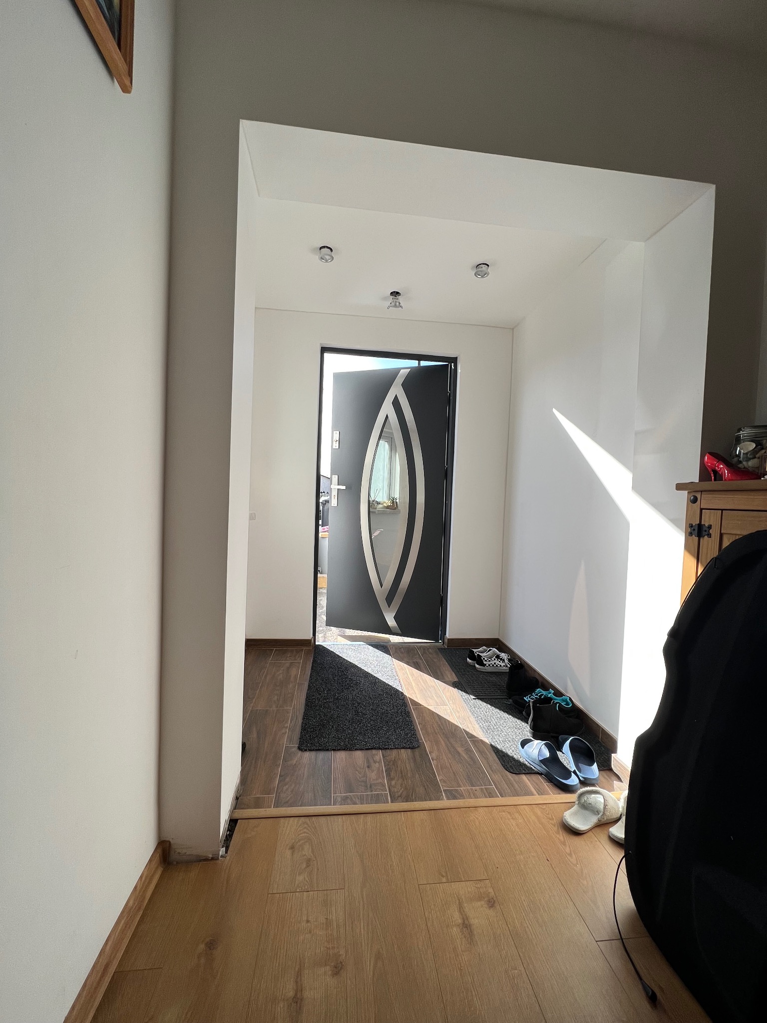 Wejście główne, po zabudowie. Przed malowaniem końcowym