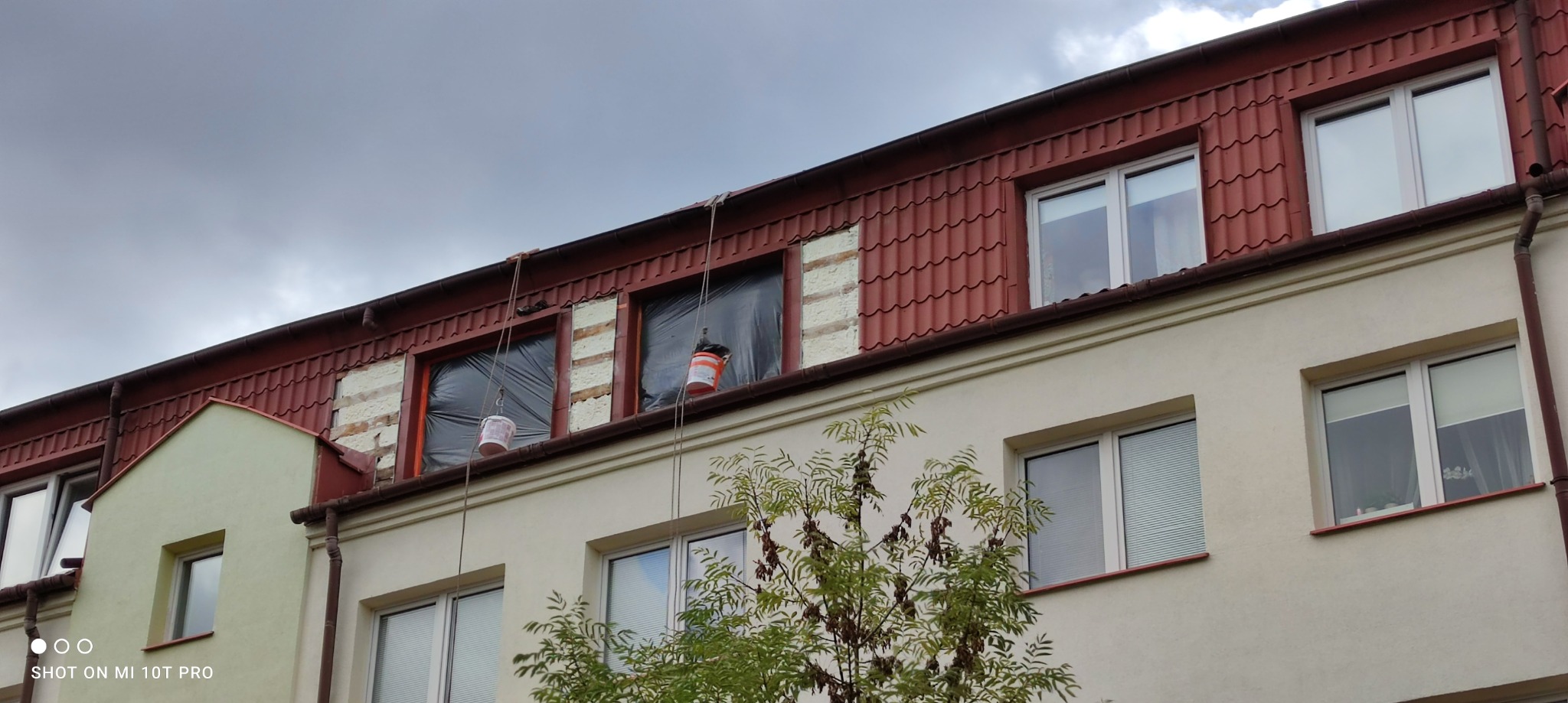 Docieplanie pianą pur