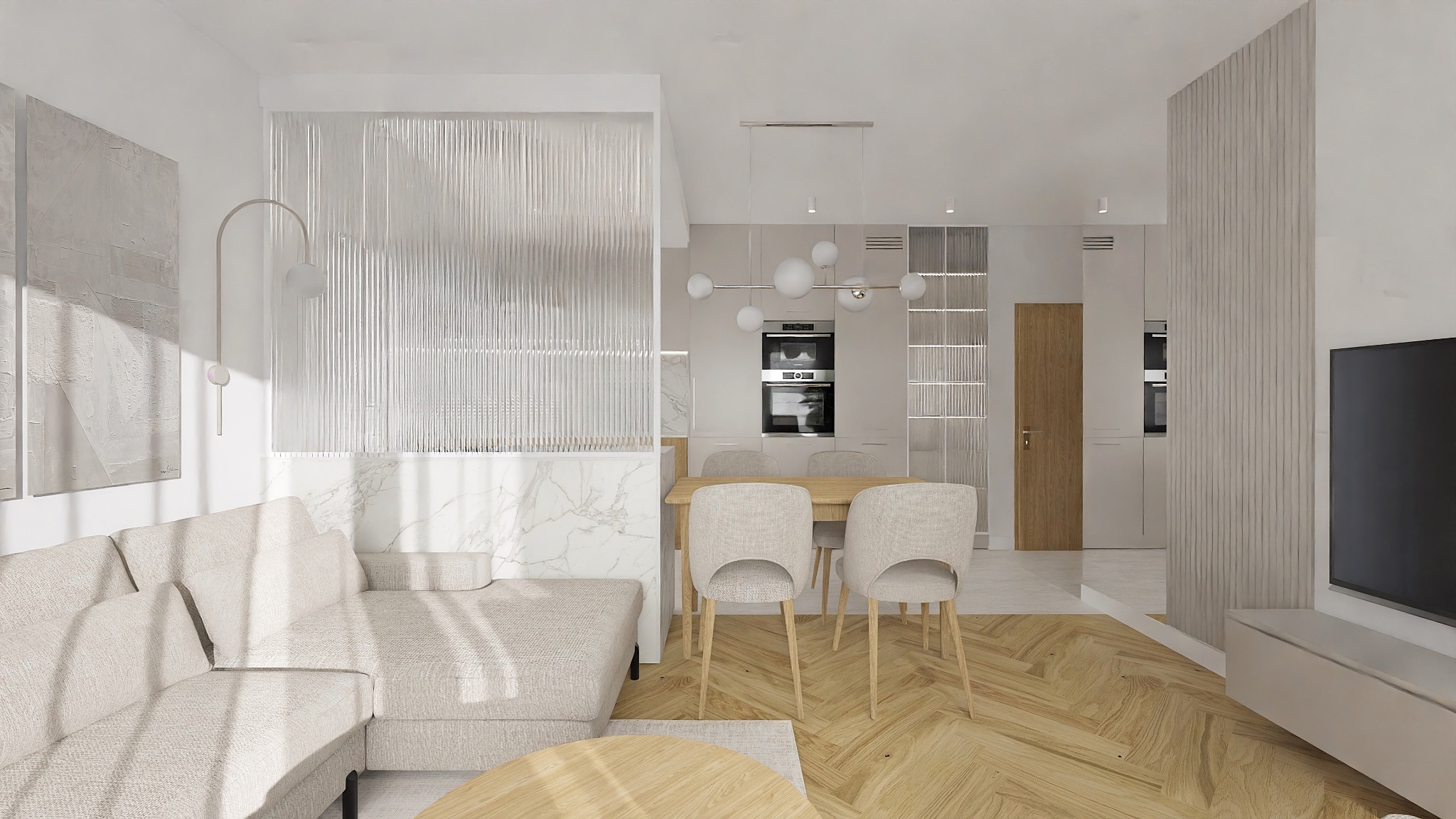 Jasne, przestronne wnętrze z parkietem w jodełkę, beżową sofą narożną i stołem jadalnym. Widoczna kuchnia w tle, oddzielona ażurową ścianką. Minimalistyczny design.