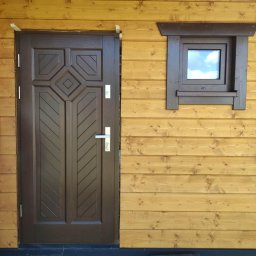 REVERS Studio Drzwi - Łukasz Niemiec - Drzwi zewnętrzne