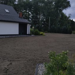 Koszenie trawy Mała Wieś 4