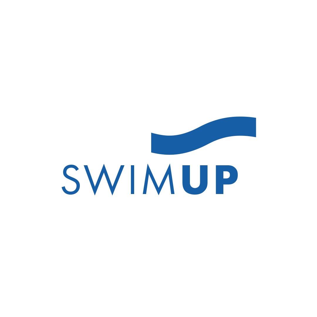 Niebieskie logo 'SWIMUP' z falistą linią powyżej napisu, na białym tle.