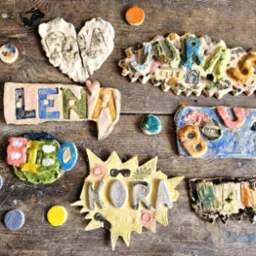 WARSZTATY CERAMICZNE: komiksowe imię ceramiczne