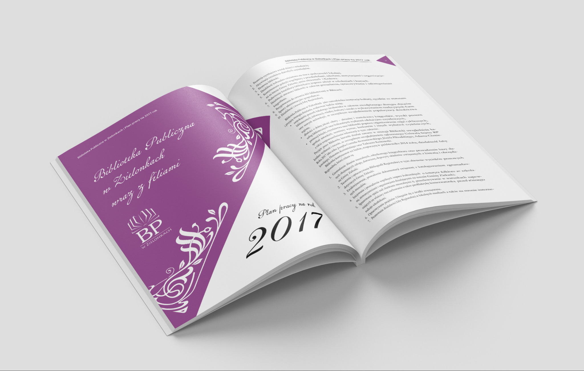 Otwarta broszura informacyjna biblioteki publicznej w Zielonkach, zawierająca plan pracy na rok 2017, z fioletową okładką i ozdobnymi elementami graficznymi.
