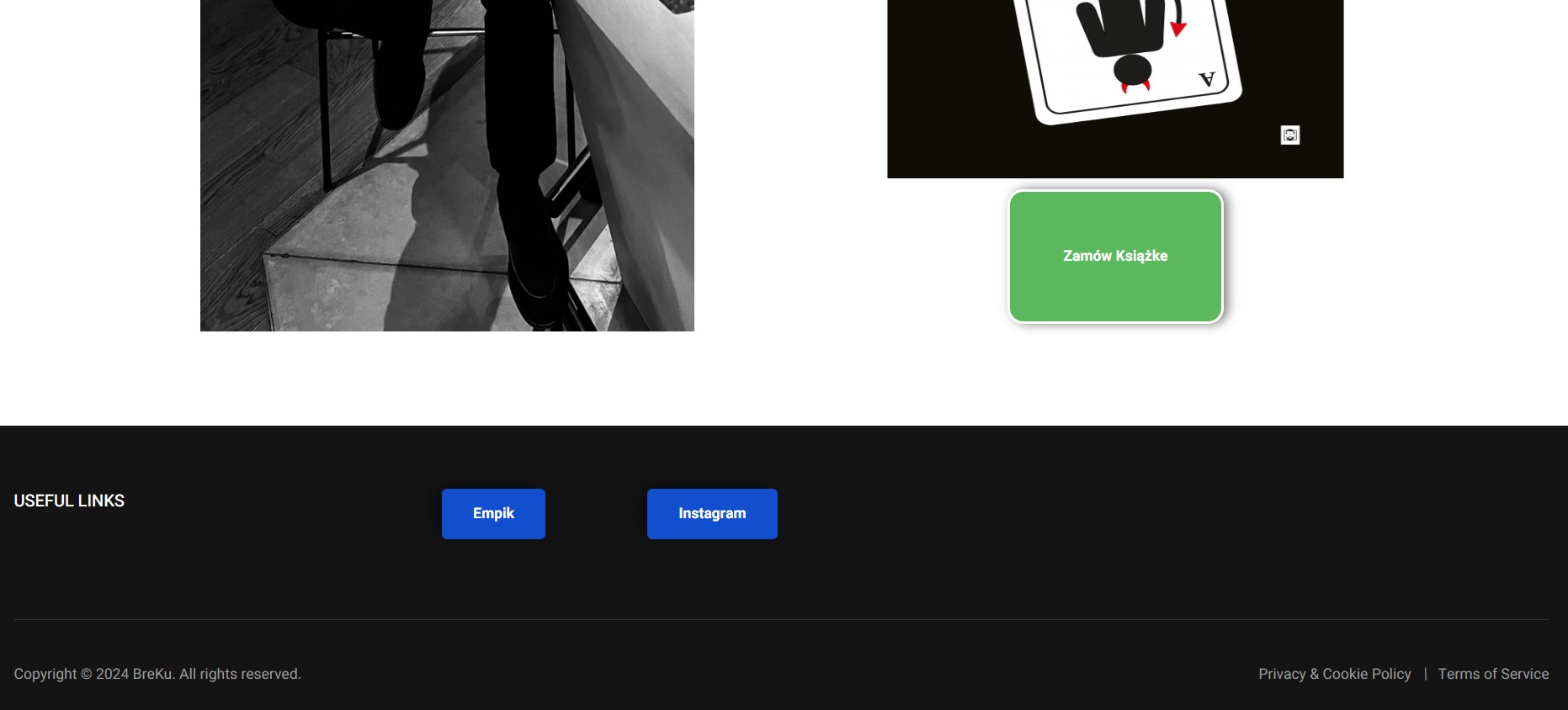 Czarno-białe ujęcie fragmentu strony internetowej z grafiką karty do gry, przyciskiem 'Zamów Książkę' i linkami do Empik i Instagram w stopce.