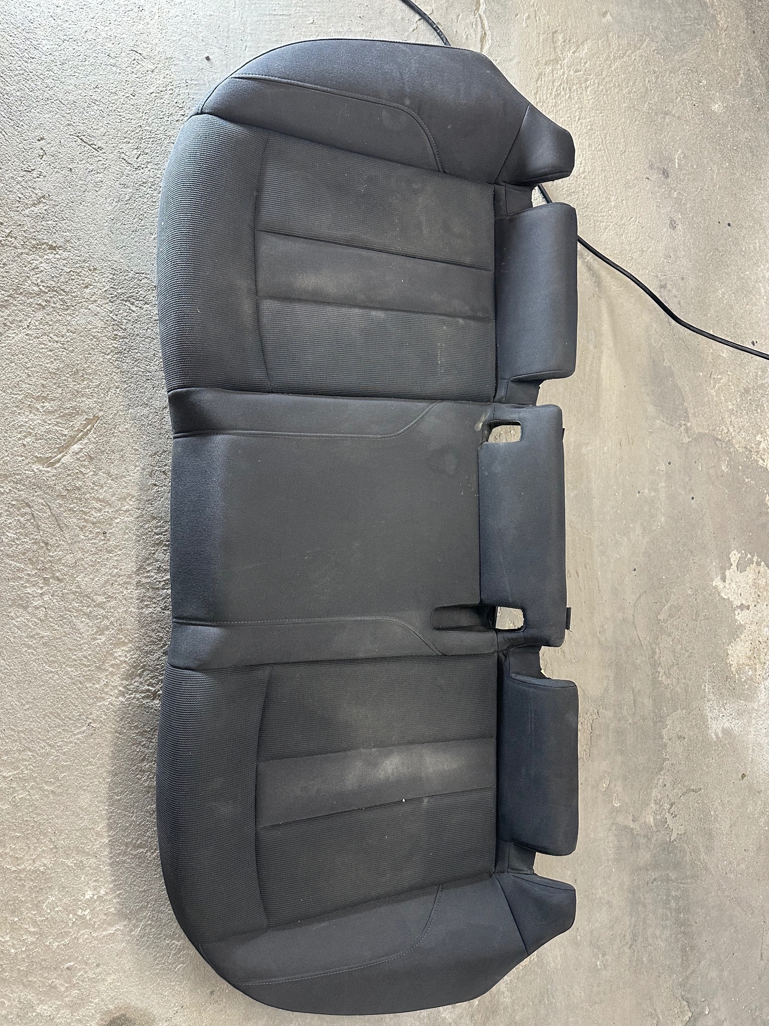 wygląd przed wypraniem tylnej kanapy