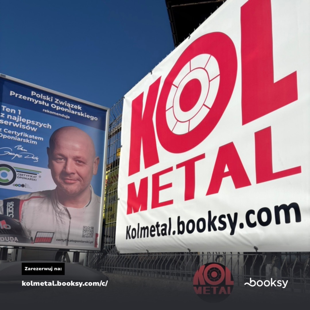 Banery reklamowe firmy Kolmetal i Polskiego Związku Przemysłu Oponiarskiego, widoczne logo Kolmetal i adres strony internetowej.