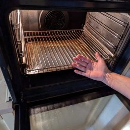 BŁYSK24 - Firma Sprzątająca Wrocław - Czyszczenie ciężkich zabrudzeń to nasza specjalność