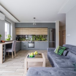 Aktualnie w mojej ofercie: rodzinny segment w Markach - 162, 66 m kw. z garażem i ogródkiem . 