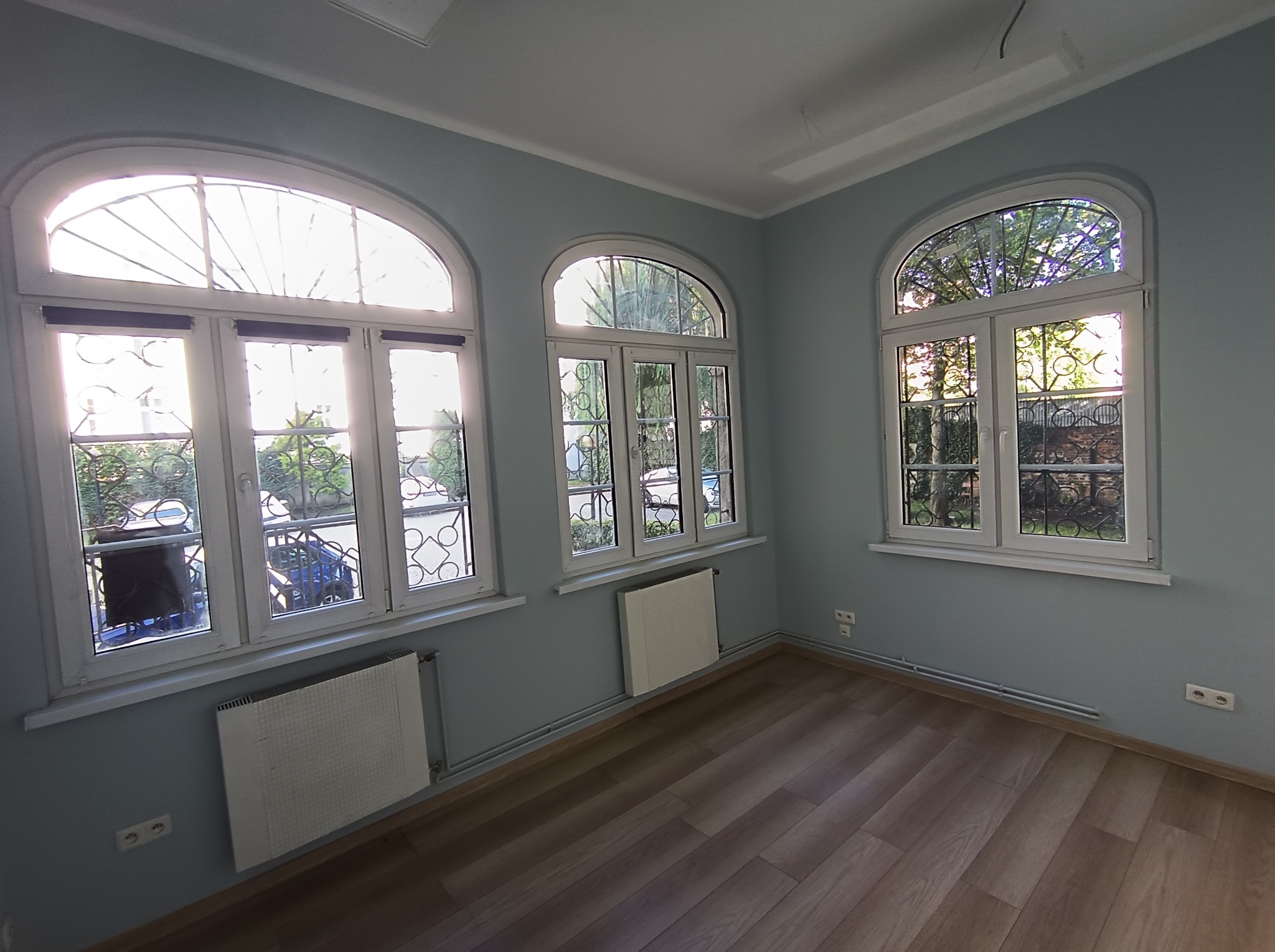 Remont pomieszczenia na biuro