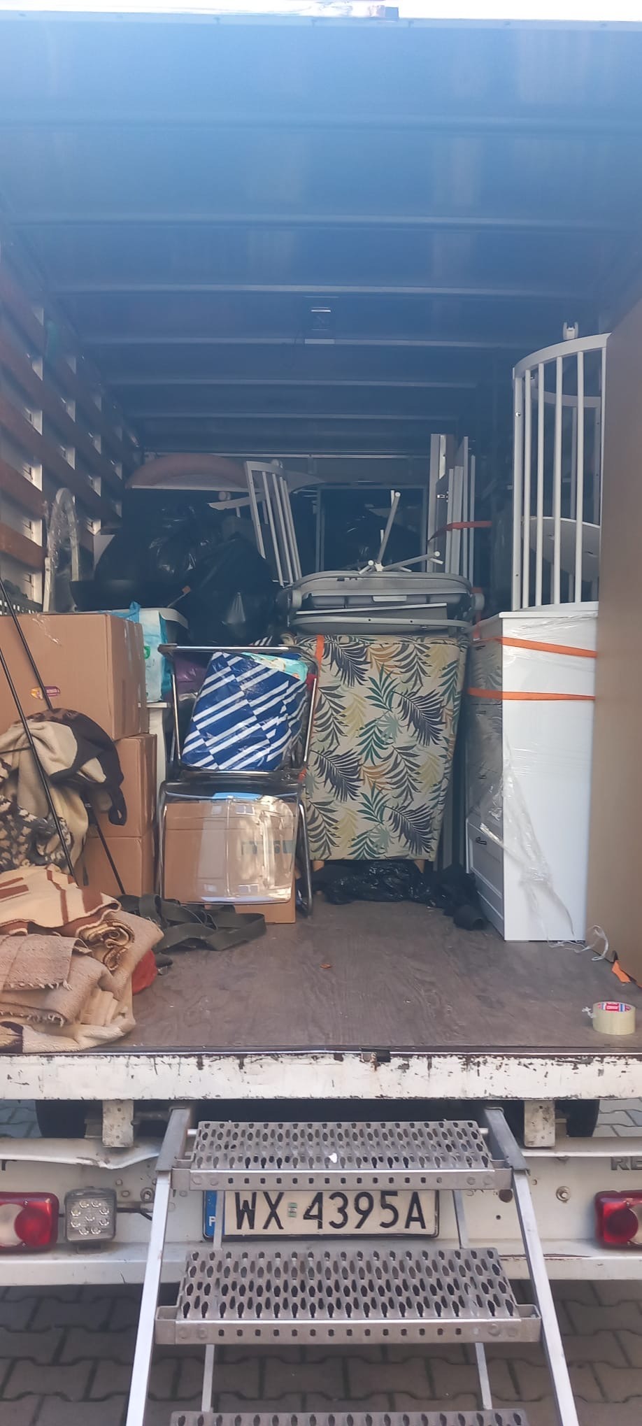 Zdjęcie wykonane podczas jednej z Przeprowadzek międzynarodowych