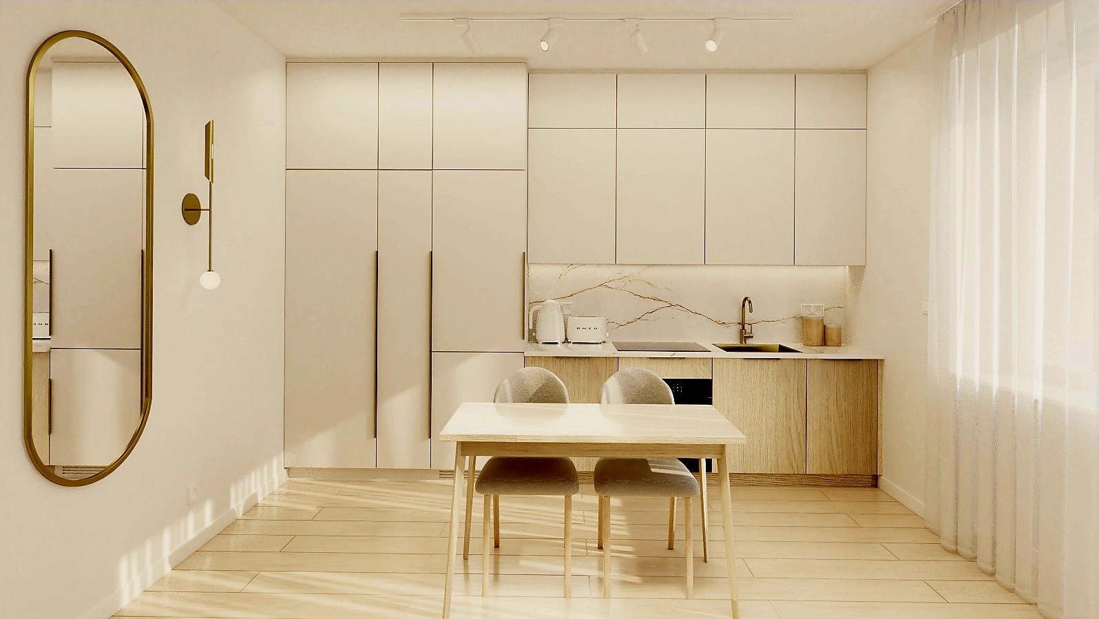 Jasna kuchnia z drewnianymi akcentami: minimalistyczne szafki, marmurowy backsplash, stół z krzesłami. W tle złote lustro i lampa na ścianie.