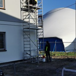 NEROM Sp. z o.o. - Montaż instalacji z rusztowań na warszawskim Wawrze