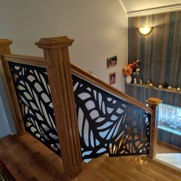 Stalvid Patryk Karczewski - Przed domem Kartuzy