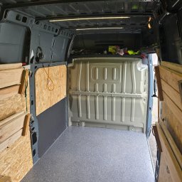 Transport busem Luboń 4