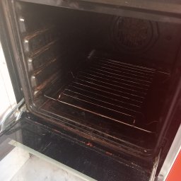 Pan Pucuś - Piekarnik przed