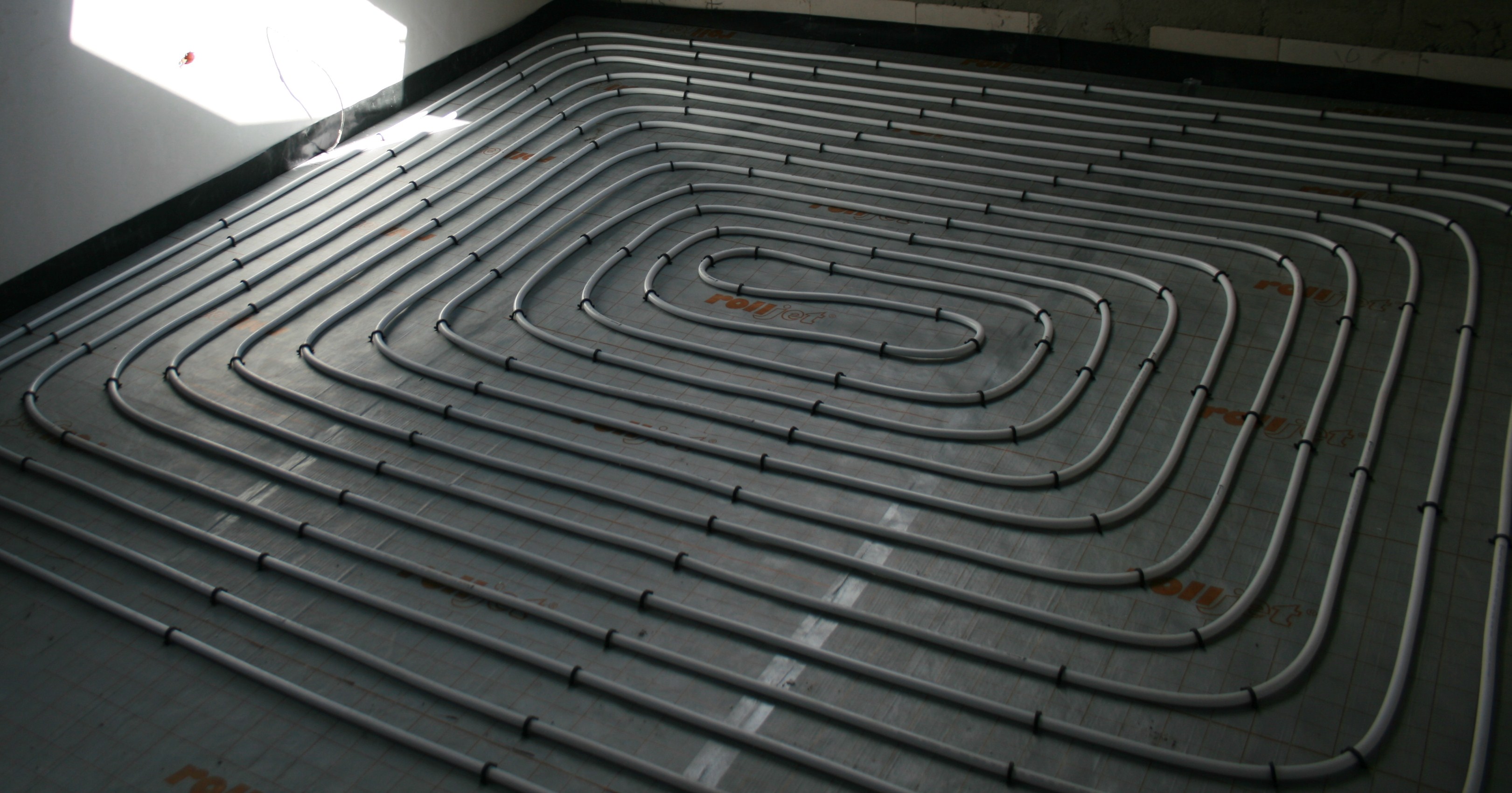 Wykonujemy instalacje CO, CWU, Kotłownie itp.