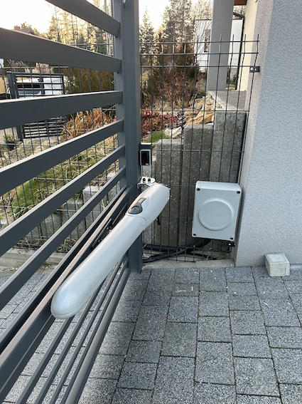 Nice Wingo do bramy dwuskrzydłowej