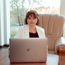 Olena Dolhushyna - Szycie Firan Warszawa