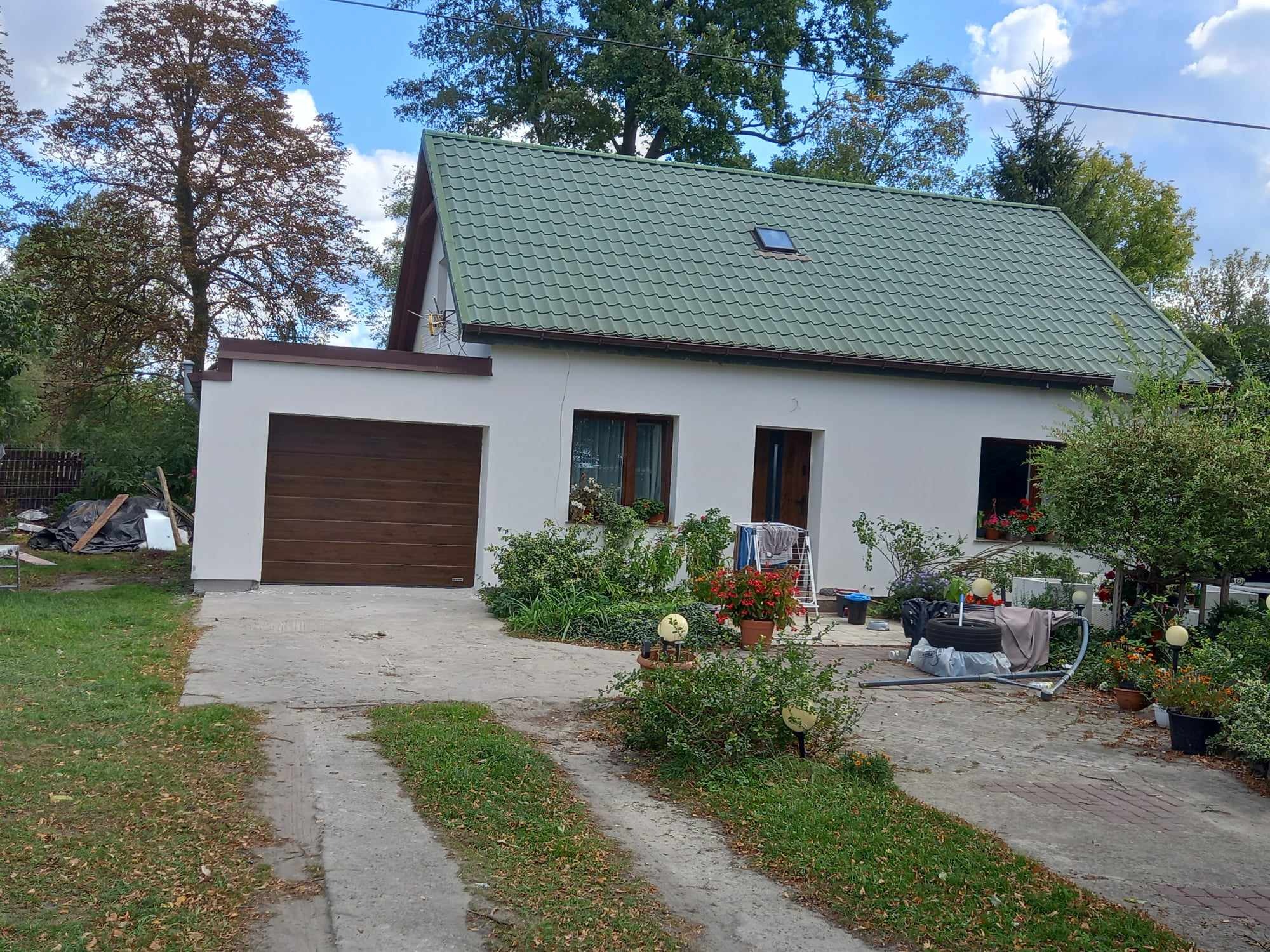 Dom w Rojewicach, gmina Rojewo.