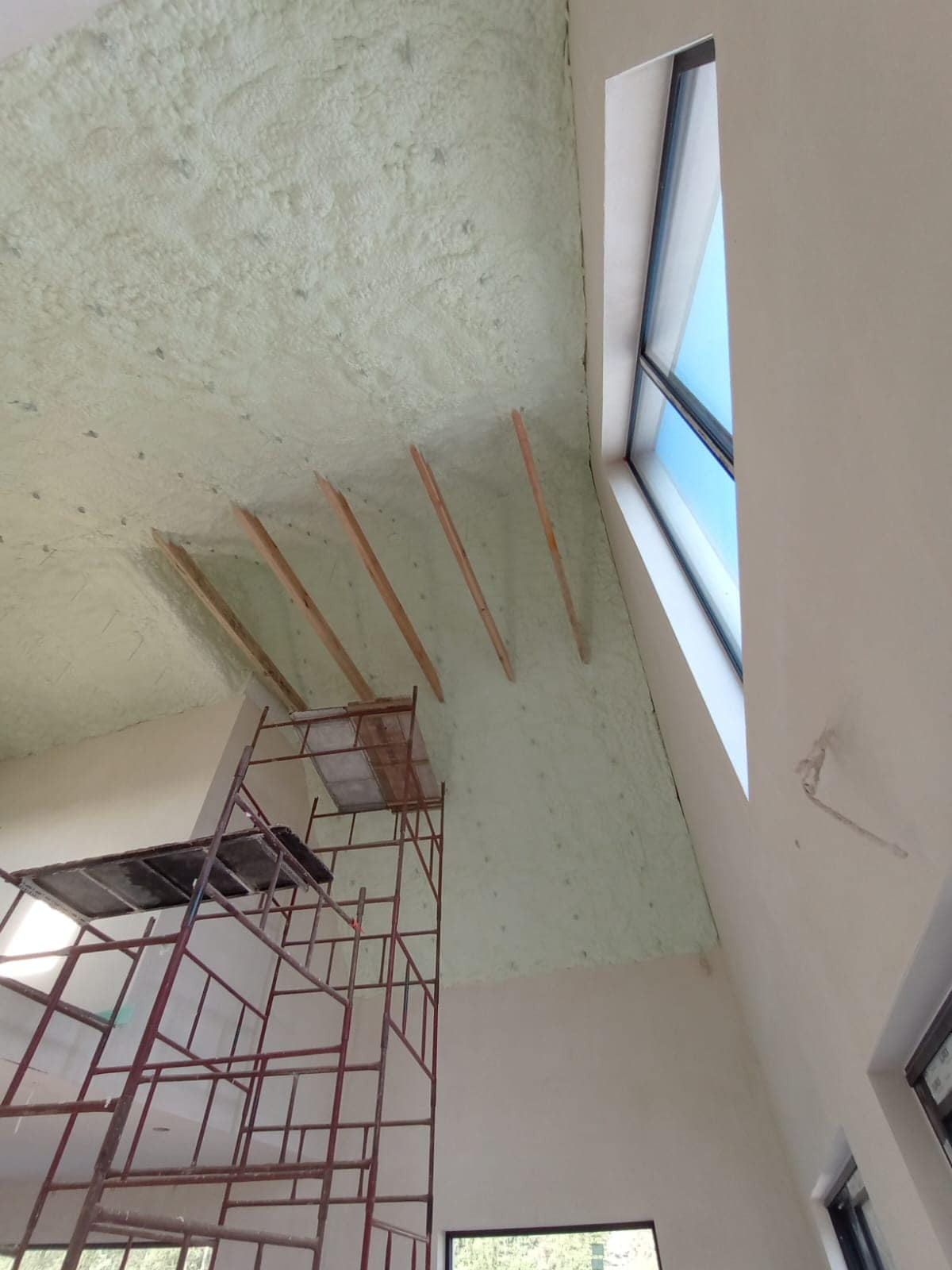 Ocieplenie piana PUR gr.30 cm