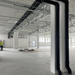 Instalacja chłodzenia wtryskarek.