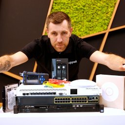 Nasze usługi są kompleksowe, nie zostawimy Cię z żadnym wyzwaniem.