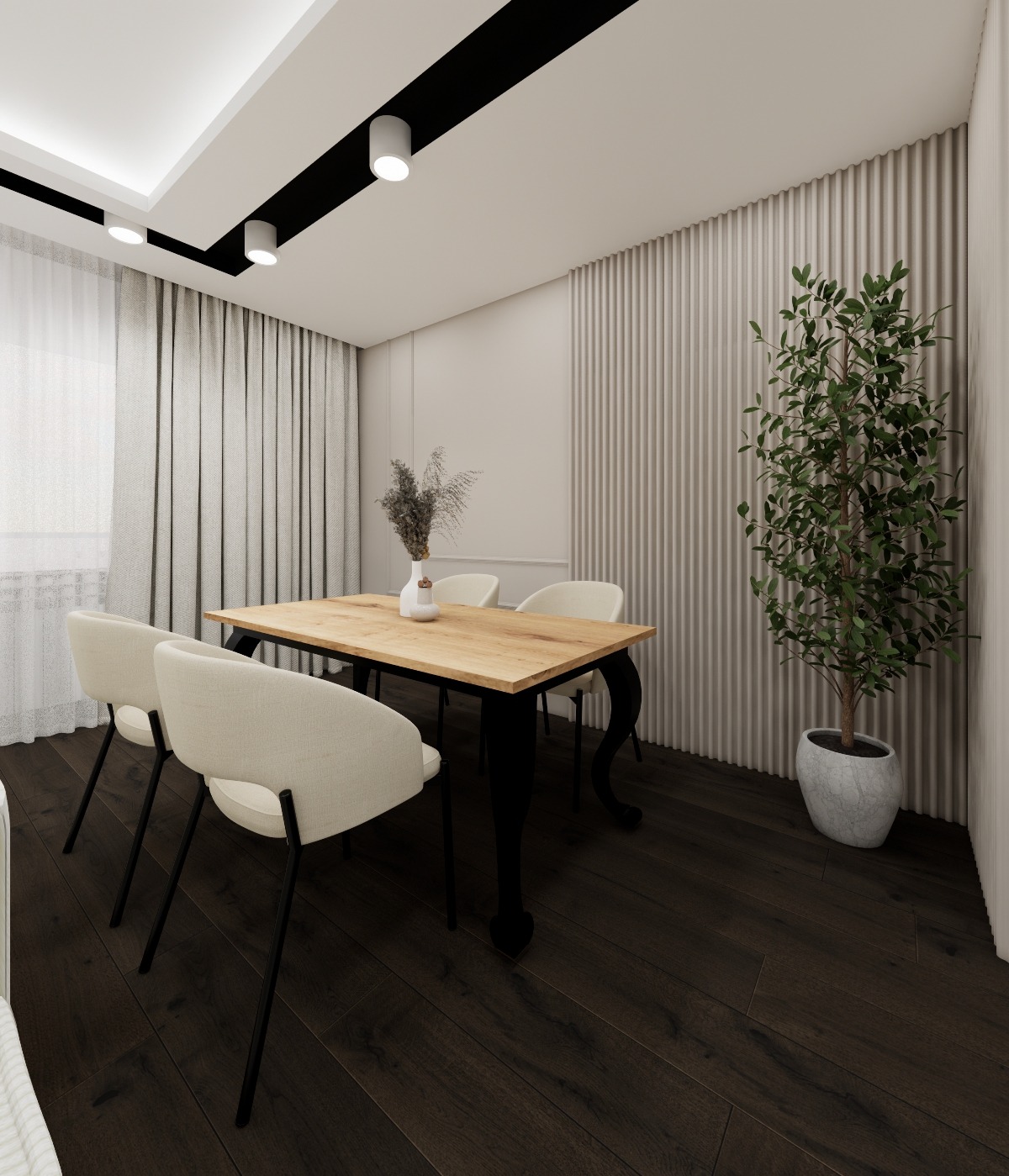 Jasna jadalnia z drewnianym stołem na czarnych nogach, kremowymi krzesłami i rośliną w doniczce. Ściana z pionowymi panelami i zasłony w tle.