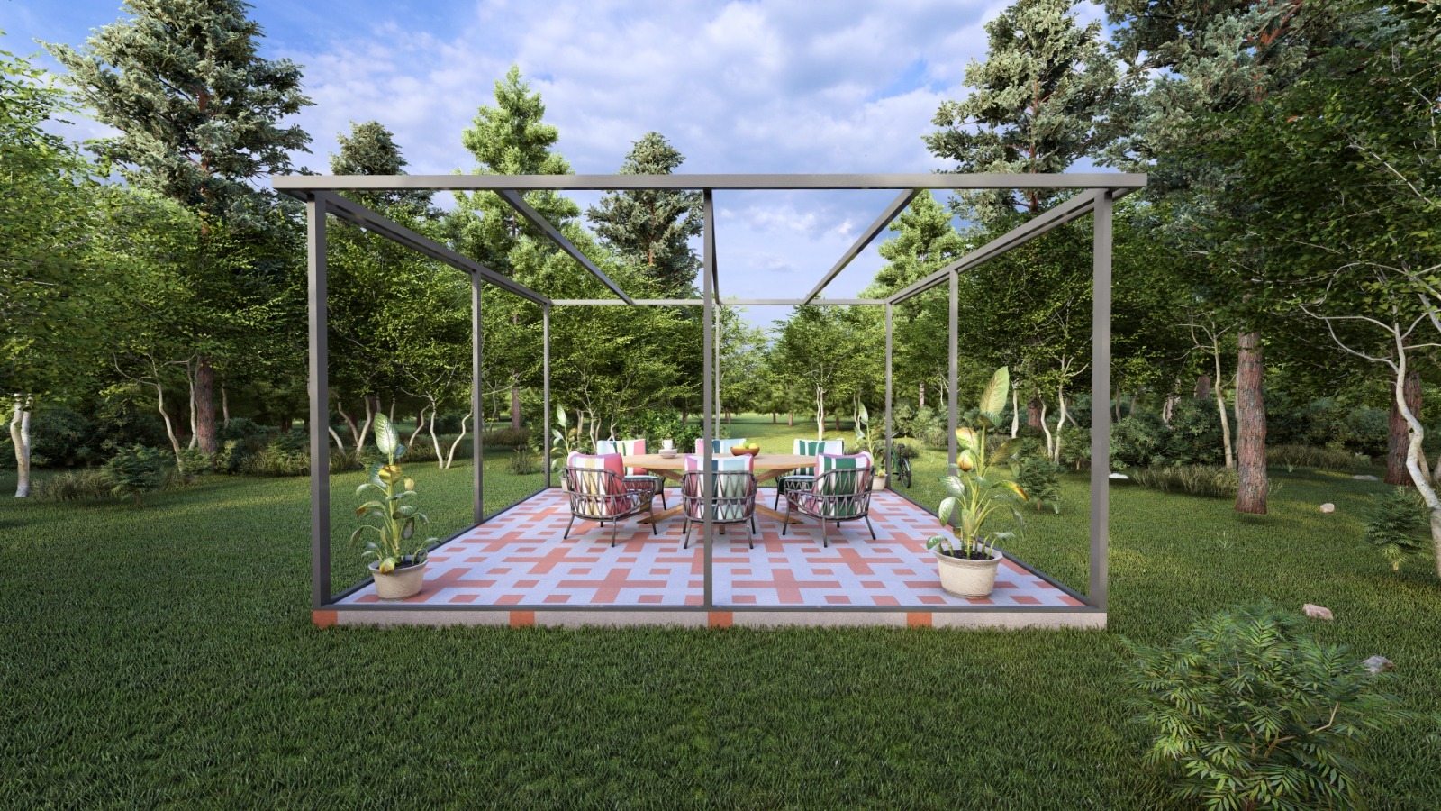 Metalowa konstrukcja z płaskim dachem tworząca zadaszone miejsce do siedzenia na zewnątrz, z drewnianym stołem i kolorowymi krzesłami, otoczona zielonym trawnikiem i drzewami.