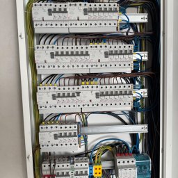 Montaż oświetlenia Warszawa 1