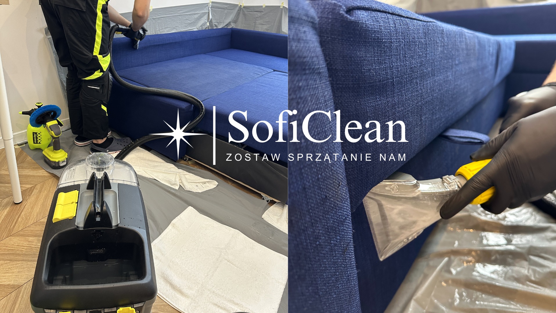 Czyszczenie niebieskiej kanapy przez pracownika w czarnych spodniach roboczych z elementami odblaskowymi i czarnych rękawiczkach, z użyciem odkurzacza piorącego i spryskiwacza, na podłodze folia...