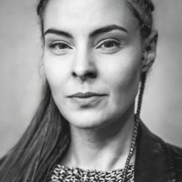 COSMO MEDIA ŁUKASZ KLIMEK - portet ko biecy w w starym stylu