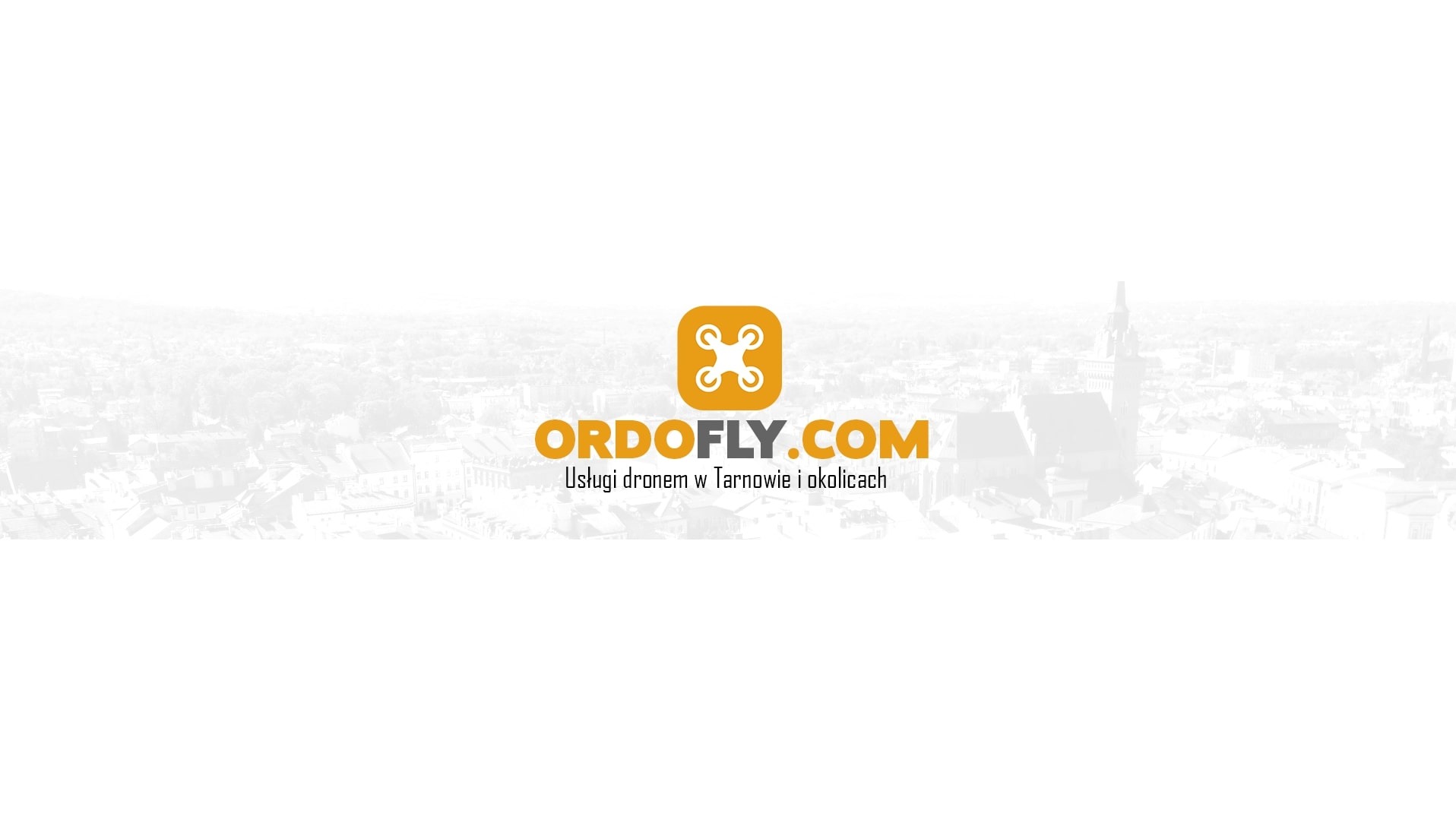 Logo firmy OrdoFly.com oferującej usługi dronem w Tarnowie i okolicach, na rozmytym tle panoramy miasta.
