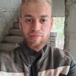 Złoty Konrad - Kafelkowanie Nisko