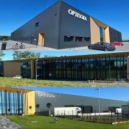 Kierownik Robót
Konstrukcja stalowa: 55.000kg
Obudowa płytami warstwowymi: 2300m2
Pokrycie dachowe (blacha trapezowa + membrana PCV + pasma świetlne): 6800m2