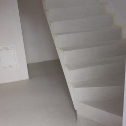 Usługi Ogólnobudowlane Paweł Soboń - Schody w mikrocemencie