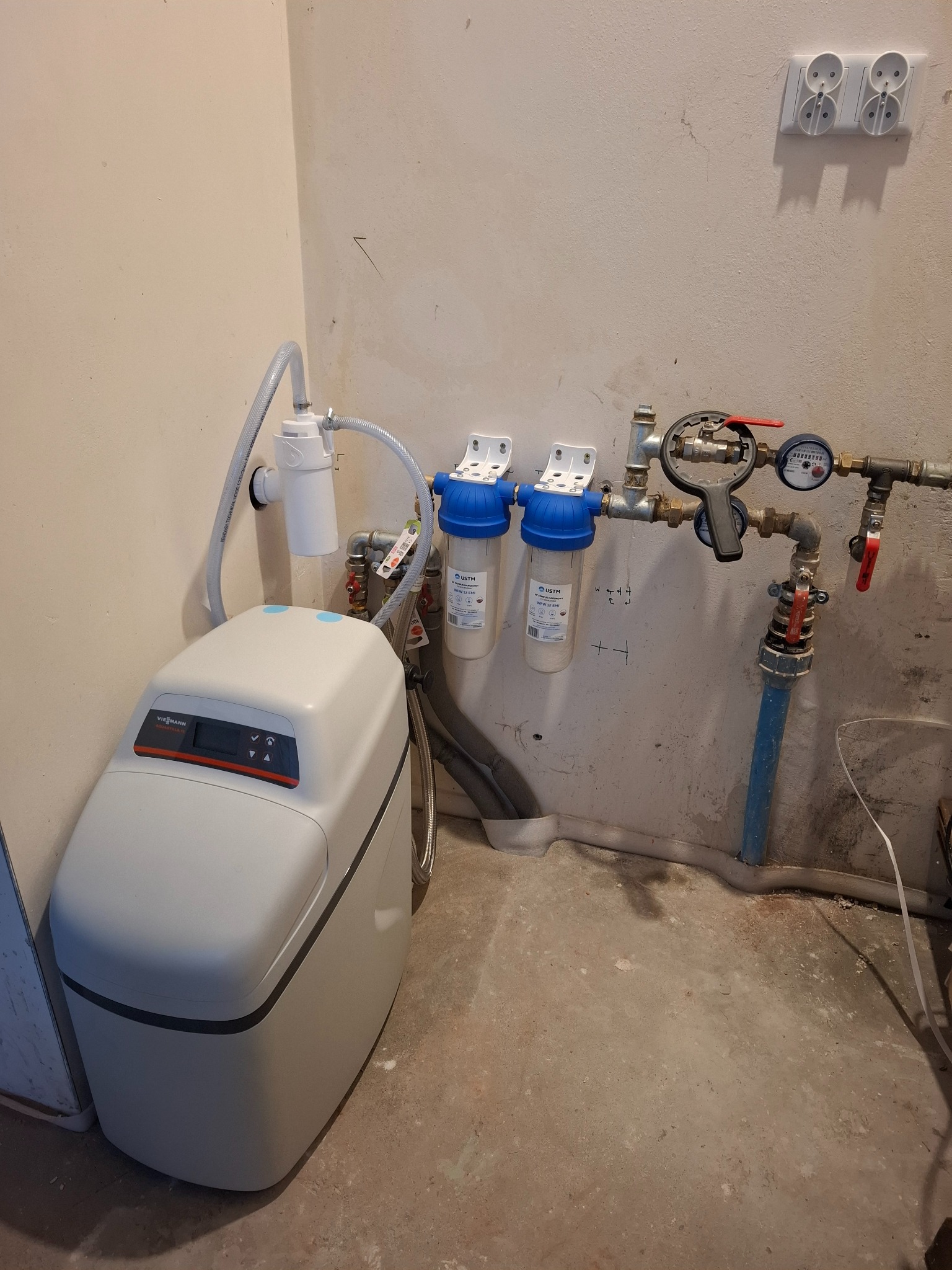 Zakładanie uzdatniacza wody