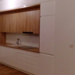 Kuchnia lakier półmat połączony z laminatem