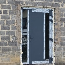 Montaż drzwi Porąbka 4