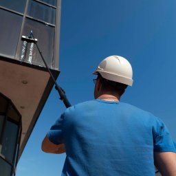 ZAKŁADY USŁUGOWE ZACHÓD SPÓŁKA Z OGRANICZONĄ ODPOWIEDZIALNOŚCIĄ - Mycie okien