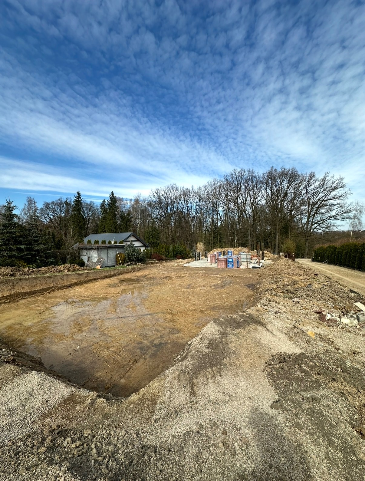 Krzyszkowice 'LAWENDOWE DOMY' wykop pod fundamenty