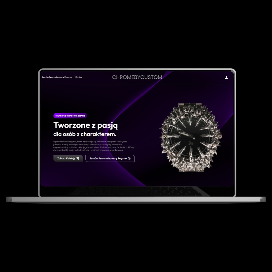 Ekran laptopa prezentuje stronę internetową z ofertą personalizowanych zegarków ChromebyCustom, na czarnym tle widoczny srebrny zegarek z kolcami, fioletowe akcenty graficzne.