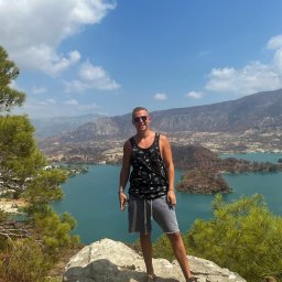 H&IVEBUD - Dom z Bali Warszawa