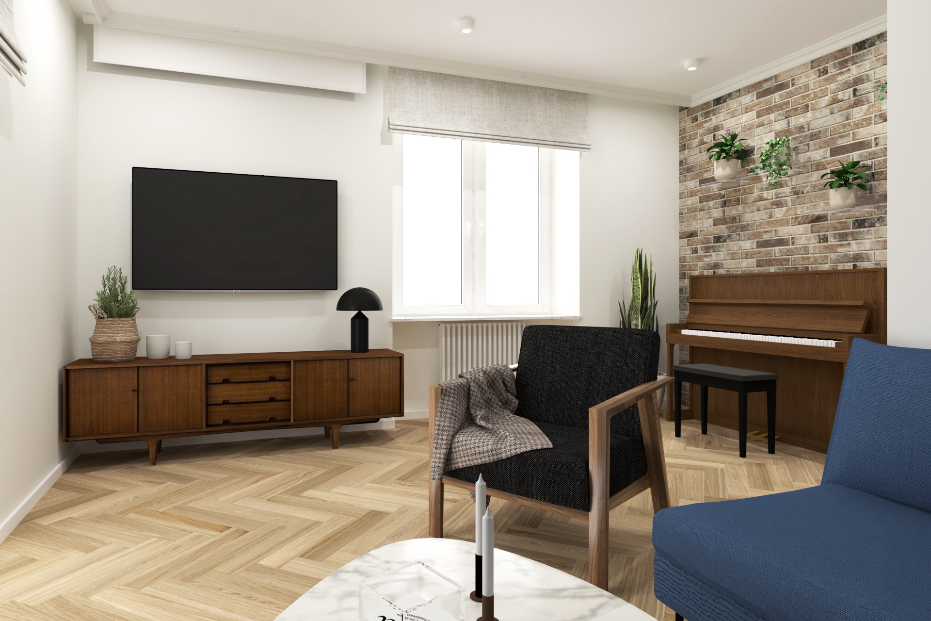 Jasne wnętrze pokoju dziennego z parkietem w jodełkę, telewizorem na ścianie, drewnianą komodą pod telewizorem, czarnym fotelem z drewnianymi ramami, niebieską sofą i pianinem z ceglaną ścianą w tle.